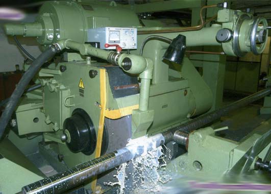 Верстат 3М193 універсальний круглошліфувальний з горизонтальним шпинделем